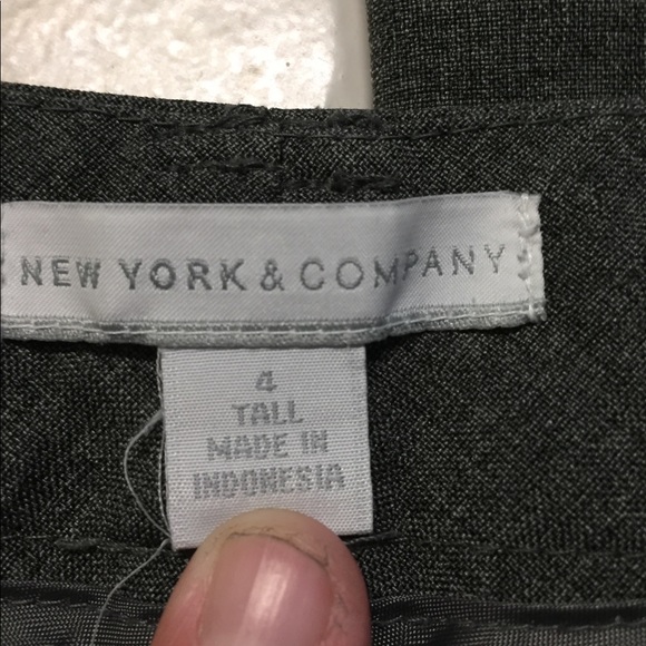 ✨✨ REDUCED Women’s Dress Pants ✨✨ - Picture 2 of 2